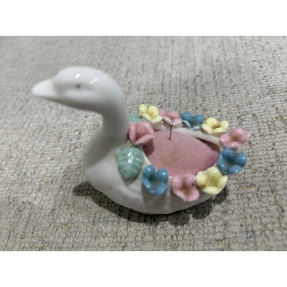 Vintage Bone China Swan Pin Cushion Floral - Picture 3 of 4
